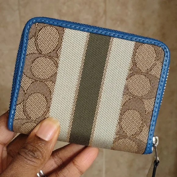 Coach Blue and Brown Leather Wallet - Picture 3 of 9